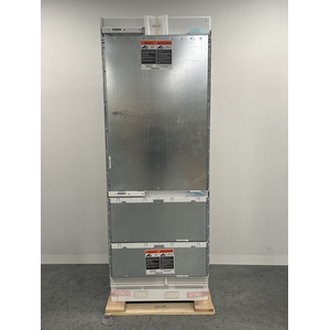 Sub-Zero Designer 478L Integrated Bottom Mount Fridge with Internal Dispenser and Ice Maker - Left Hinge